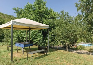 Lovely apartment in S.Vito In Monte TR