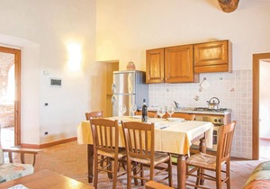 Lovely apartment in San Donato in P. FI