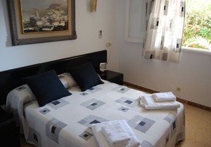 Lovely holiday villa in the unspoilt, scenic coastal port of Portocolom.
