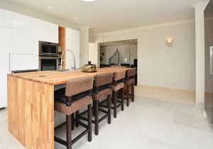 Lovely home in Aubais with WiFi