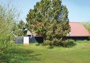 Lovely home in Fanø with sauna