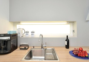 Lovely home in Kakma with WiFi