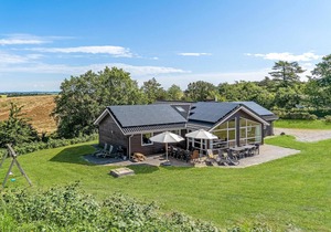 Lovely home in Knebel with sauna