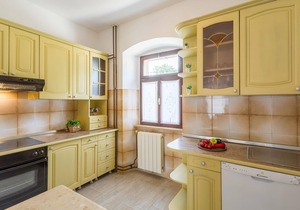 Lovely home in Motovun with sauna