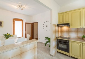 Lovely home in Motovun with sauna