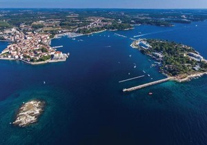 Lovely Home In Porec With Wifi