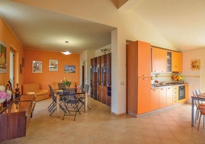 Lovely home in Ribera (AG)