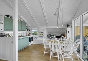 Lovely home in Roslev with kitchen
