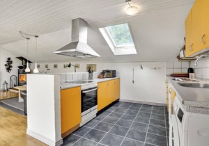 Lovely home in Roslev with WiFi