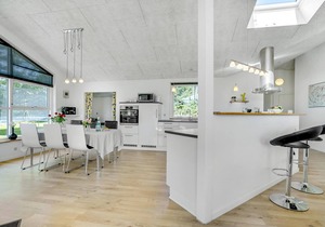 Lovely home in Skjern with WiFi