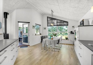 Lovely home in Skjern with WiFi