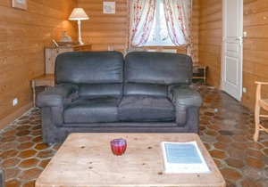 Lovely home in Vaudoy-en-Brie with WiFi