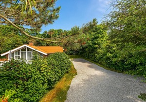 Lovely home in Vestervig with WiFi