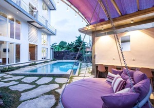 Lovely Loft Space with room for four people Unit #2