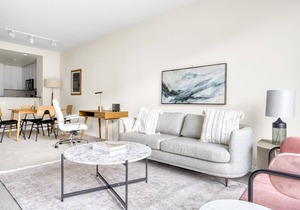 Lovely Santa Clara 1BR w/Lounge, W/D & Gym, walk to Shops, by Blueground
