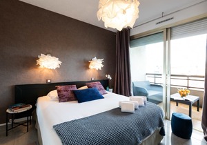 Lovely Terrace 6B - One Bedroom Apartment, Sleeps 4