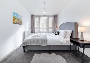 Lovely two bedroom in Hackney- East London