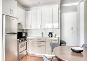 Lovely UWS 1BR w/Elevator, Doorman & Gym, nr Central Park, by Blueground