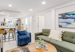 Lower Level of a Duplex with Two Patios & Fast WiFi - 1 Block to the Beach