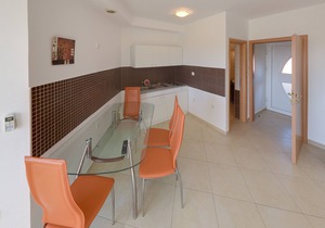 Lucia & Laura Apartments by the sea - TURANJ Apartman 4 "