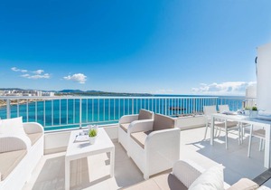 LUISAMAR SEA VIEW