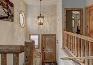 Lukins Lodge by the Lake | Hot Tub