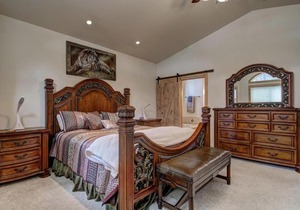 Lukins Lodge
