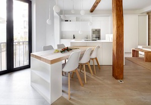 Luna by FeelFree Rentals