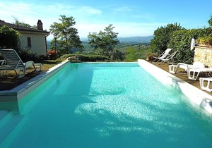 Lush Holiday Home in Tavarnelle Val di Pesa with Shared Pool