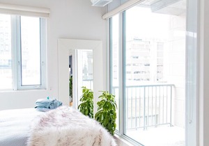 Lux Loft in Uptown Waterloo ☆ Balcony ☆ UG Parking ☆ Floor to Ceiling Windows