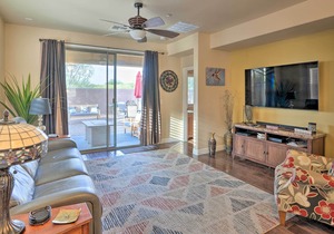 Luxe Anthem Home w/ Grilling Patio Near Hiking!