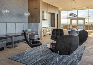 Luxe Downtown Studio w/Gym & W/D, near Pike Place Market, by Blueground