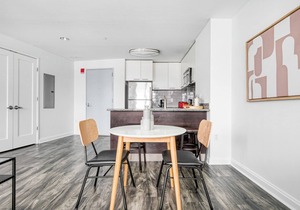 Luxe Kendall Square 1BR w/Gym & Concierge, close to MIT, by Blueground