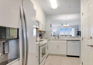 Luxe, Updated, Oceanfront Condo with Ground-Floor Patio, WiFi & Shared Pool