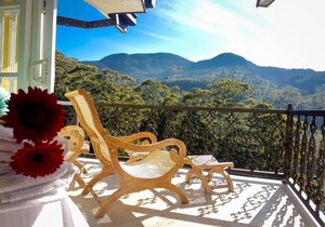 Luxe Wilderness - Private Villas, Free Breakfast, 2km from City Centre