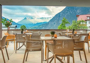 luxurioese Ferienwohnung Zams
