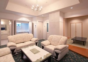 Luxurious and spacious space, spacious space on high floor 303