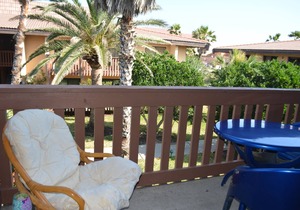 Luxurious Beach Side Family Retreat - 2 bd - 2 bathnSTR License 2024-0020