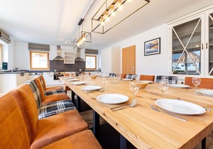 Luxurious Chalet in Obertraun with Pool