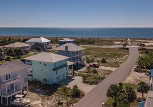 Luxurious Gulf House - BOTH Beach & Bay access. Private Beach & Private Pool