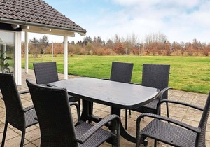 Luxurious Holiday Home in Hojslev near Sea