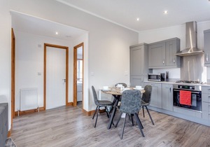 Luxurious lodge with one double bedroom and one twin bedroom.