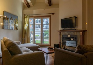 Luxurious Penthouse Condo in the heart of Mont Tremblant