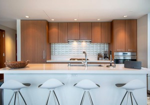 Luxurious Two bedroom Unit with Panoramic Ocean View in ONE Ala Moana