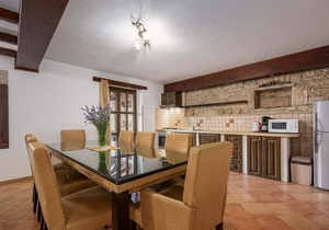 Luxurious villa in Istria with pool for 12 persons, pets welcome