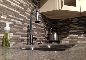Luxury 1-Bed Suite at Nature's Door, by Port Moody beach, trail and centre