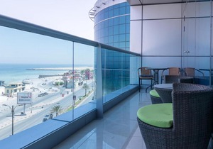 Luxury 1 BR Beach Apartment with Full Sea View