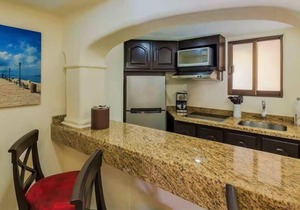 Luxury 1BR Suite at Cabo San Lucas