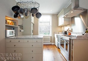 Luxury 2-Bed Marylebone Georgian House with Private Garden & Office