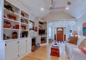 Luxury 4 Bedroom Villa with Communal Pool, West Palm Beach Villa 1218